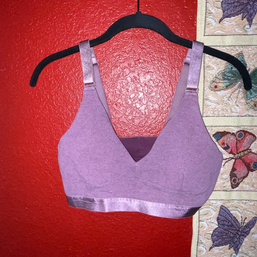 Lululemon Soulful Sports Bra